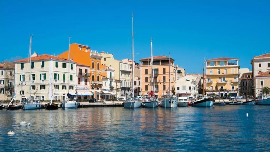 Ferienwohnung L'Isola Nell'Isola - R3442 La Maddalena  Exterior foto